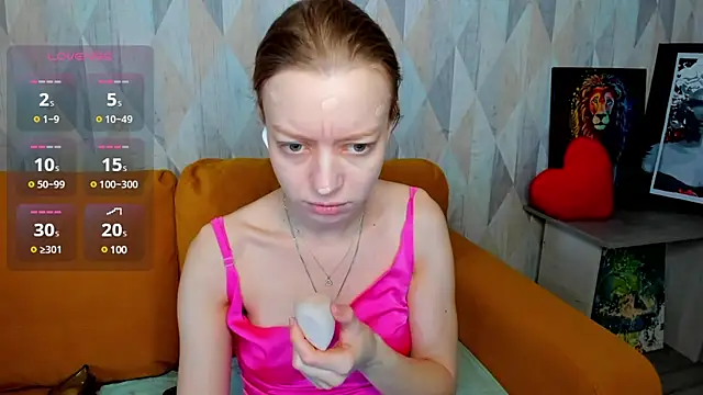 Snapshot of Michelle_Blond chatting on February 14, 6:45 am Michelle Blond online show from February 14, 6:45 am