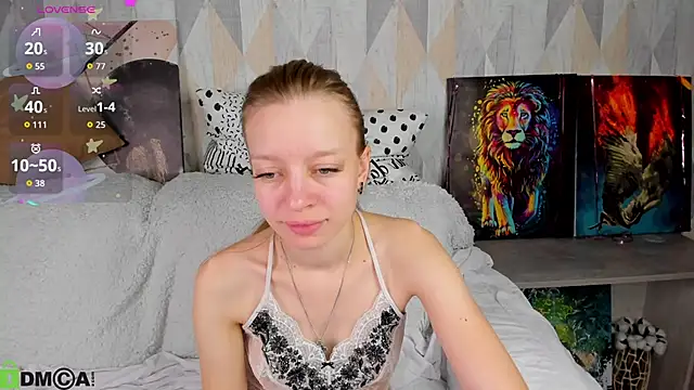 Snapshot of Michelle_Blond chatting on October 12, 6:12 am Michelle Blond online show from October 12, 6:12 am