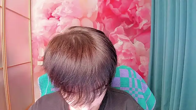 EmiliaYours online show from January 24, 5:11 pm