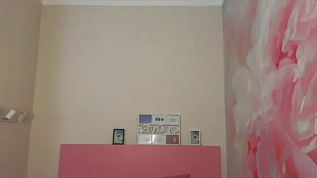 EmiliaYours online show from January 25, 12:58 pm