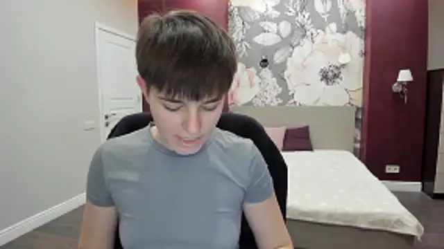 EmiliaYours online show from January 12, 3:50 pm