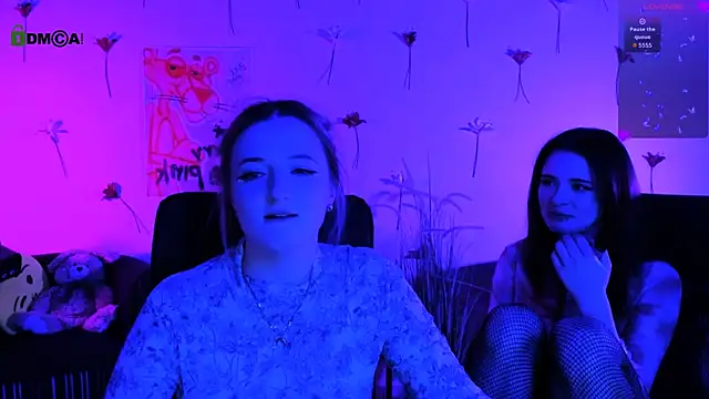 Snapshot of luna_berryy chatting on May 2, 1:54 am luna berryy online show from May 2, 1:54 am
