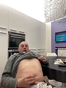 Snapshot of pantomax chatting on January 23, 1:35 pm pantomax online show from January 23, 1:35 pm