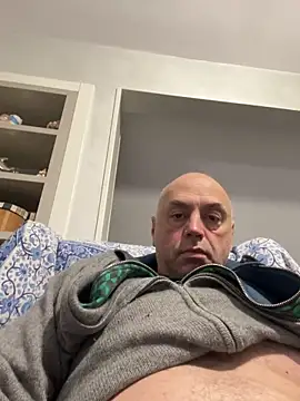 Snapshot of pantomax chatting on March 22, 2:48 am pantomax online show from March 22, 2:48 am