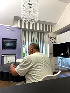 Snapshot of pantomax chatting on September 25, 12:09 pm pantomax online show from September 25, 12:09 pm