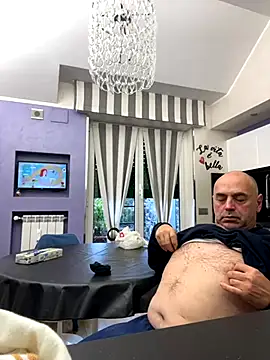 Snapshot of pantomax chatting on October 20, 1:44 pm pantomax online show from October 20, 1:44 pm