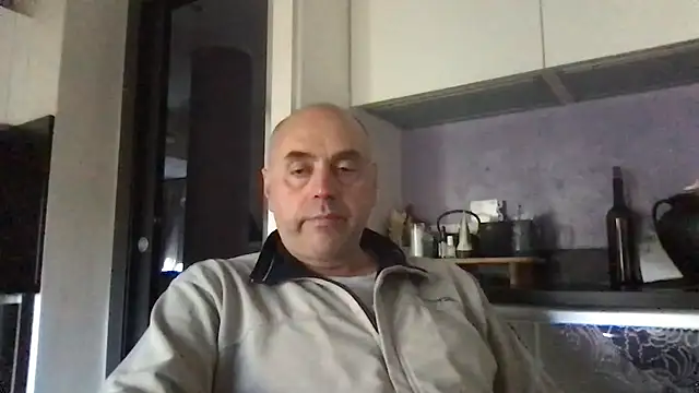 Snapshot of pantomax chatting on November 27, 1:35 pm pantomax online show from November 27, 1:35 pm