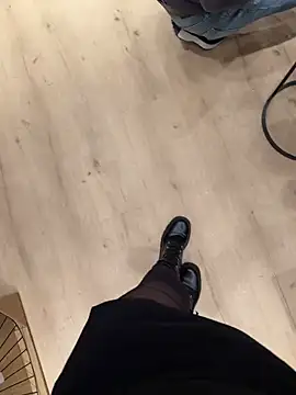 Secret couple  online show from November 8, 9:31 am