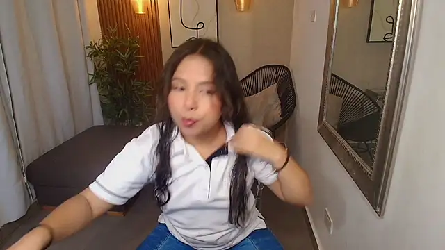 Sharlotte Milk online show from September 22, 11:01 am