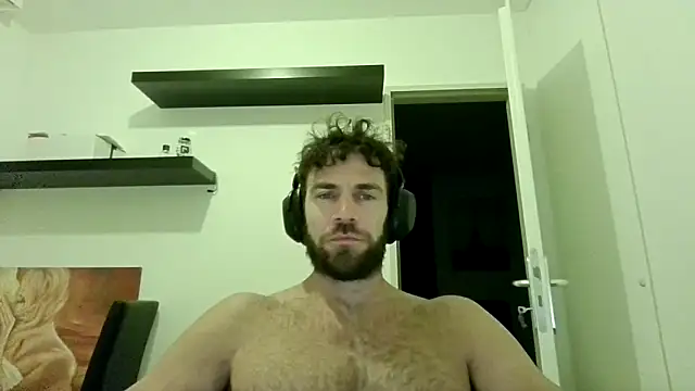 alpha-hunk online show from October 11, 7:01 pm