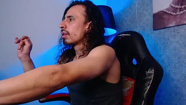 Sr Magnus  online show from February 27, 4:31 am