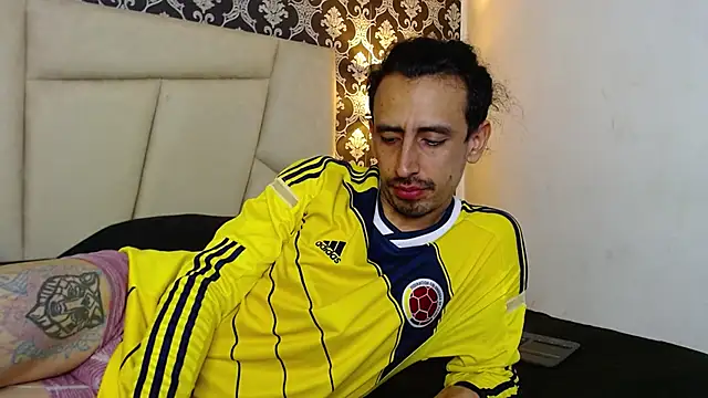 Sr Magnus  online show from March 11, 10:40 am