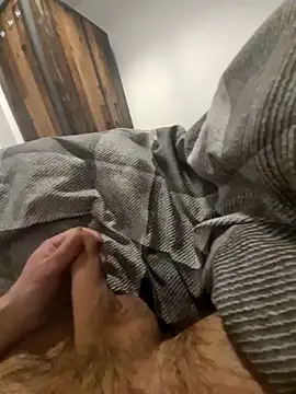 Snapshot of NiceBone000 chatting on January 2, 4:30 am NiceBone000 online show from January 2, 4:30 am