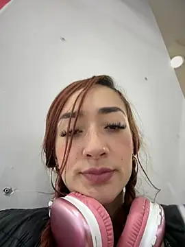 ariiel  online show from December 15, 2:16 pm