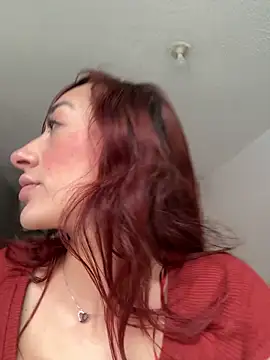 ariiel  online show from April 12, 6:35 pm