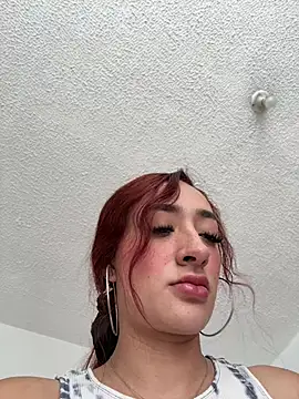 ariiel  online show from April 25, 8:28 pm