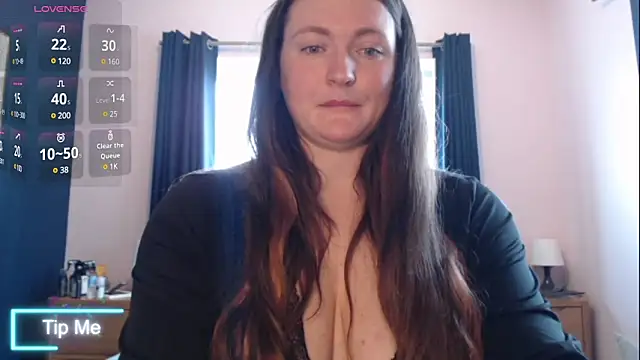 BustyBonnieUK online show from January 13, 9:52 am