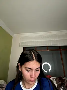 Snapshot of aurora_divine chatting on September 16, 1:06 am aurora divine online show from September 16, 1:06 am