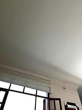 Snapshot of aurora_divine chatting on October 25, 12:56 pm aurora divine online show from October 25, 12:56 pm