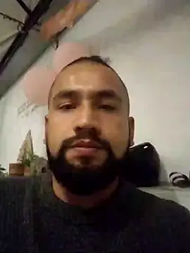 Snapshot of sabor_Latino_bdsm chatting on January 14, 12:00 am sabor Latino bdsm online show from January 14, 12:00 am