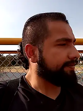 Snapshot of sabor_Latino_bdsm chatting on February 2, 9:13 pm sabor Latino bdsm online show from February 2, 9:13 pm