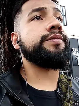 Snapshot of sabor_Latino_bdsm chatting on September 30, 5:18 pm sabor Latino bdsm online show from September 30, 5:18 pm