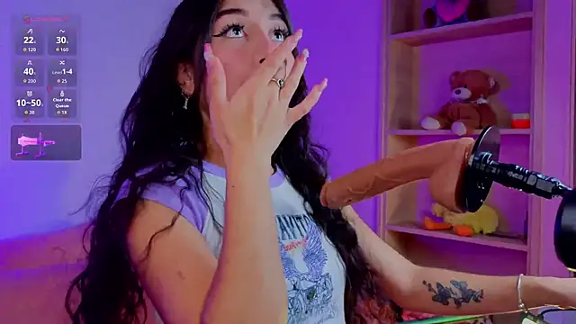 MadyJackson online show from April 21, 11:49 am