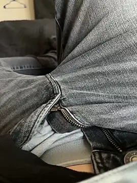 bigbeast19393 online show from February 26, 5:56 pm