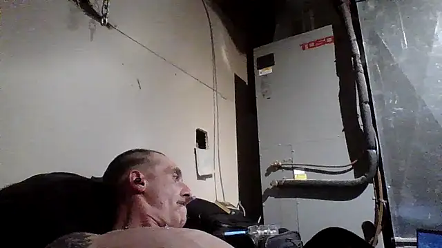 Snapshot of CandiedPompano chatting on October 21, 4:02 am CandiedPompano online show from October 21, 4:02 am