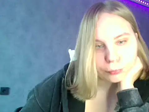 Thalia  Star online show from January 14, 8:31 am