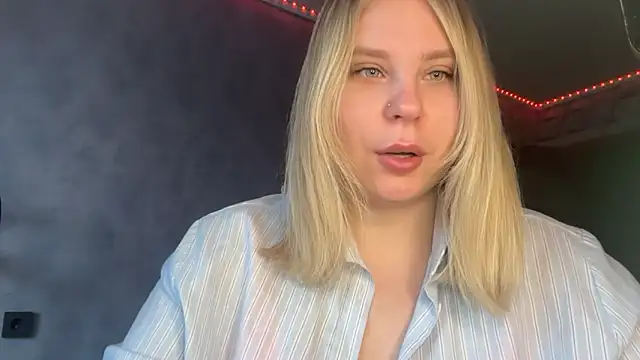 Thalia  Star online show from December 14, 8:52 am