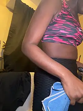 choclatepeaach online show from January 15, 7:44 pm