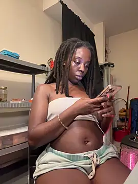 choclatepeaach online show from November 23, 12:21 am