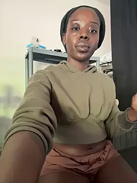 choclatepeaach online show from April 8, 3:45 pm