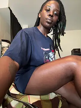 Snapshot of choclatepeaach chatting on May 29, 8:29 pm choclatepeaach online show from May 29, 8:29 pm