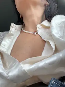 -OLYA- online show from February 26, 12:47 pm