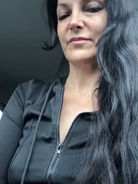 -OLYA- online show from October 9, 6:22 am