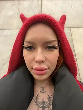 babydolll online show from January 5, 8:00 pm