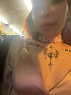 babydolll online show from February 12, 6:19 pm