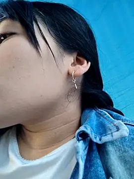 Caro kitty- online show from November 21, 1:21 pm