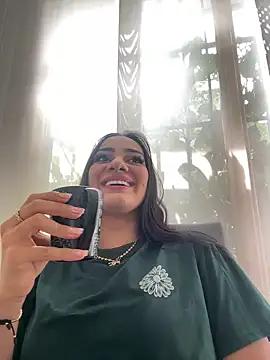 mallie quinn online show from December 12, 4:43 pm