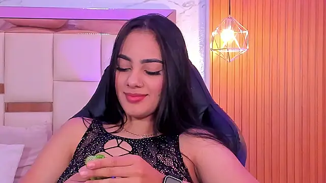 mallie quinn online show from January 14, 4:08 pm