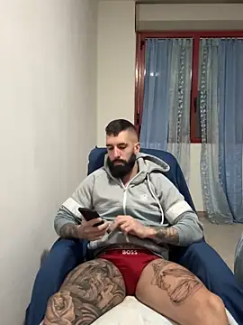 Snapshot of Gioeltoro89 chatting on November 23, 3:45 pm Gioeltoro89 online show from November 23, 3:45 pm