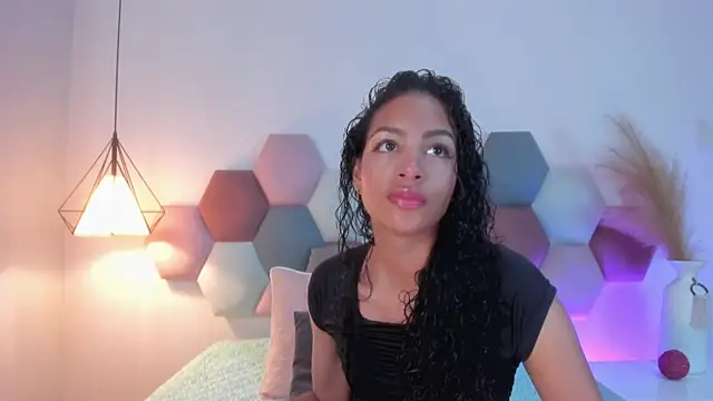 AntonellaHall  online show from February 17, 12:16 pm