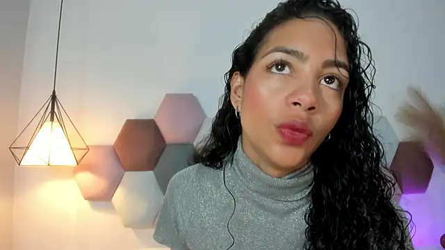 AntonellaHall  online show from February 20, 11:53 am