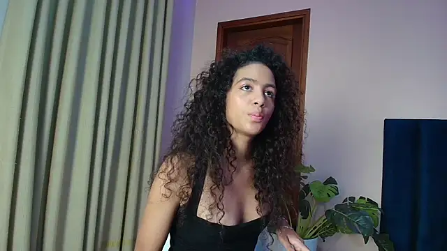 AntonellaHall  online show from June 28, 12:16 am