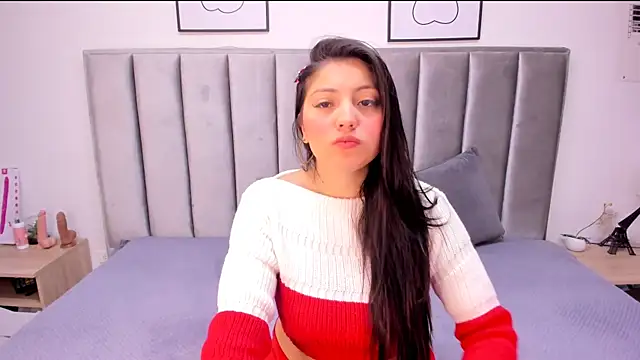 Emmy-Turnner online show from September 12, 12:27 pm