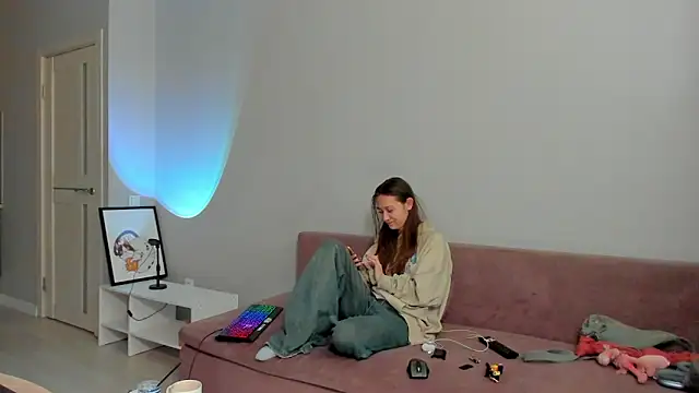 EllaSky xoxo online show from February 5, 6:46 am