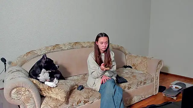 EllaSky xoxo online show from March 12, 6:11 pm