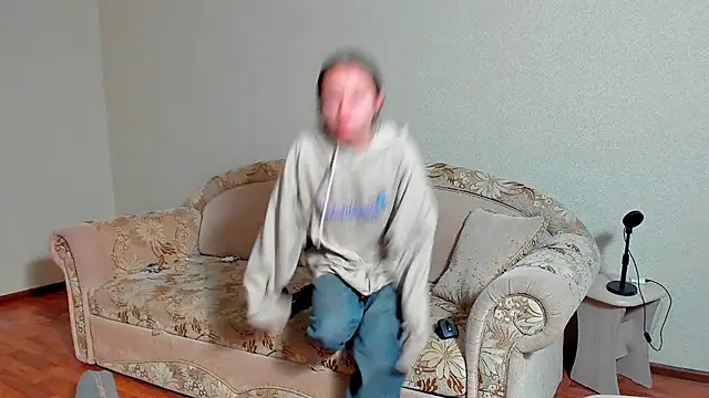 EllaSky xoxo online show from March 13, 7:28 pm